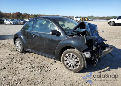 2010 Volkswagen New Beetle from USA, damaged, VIN 3VWPW3AG5AM011646